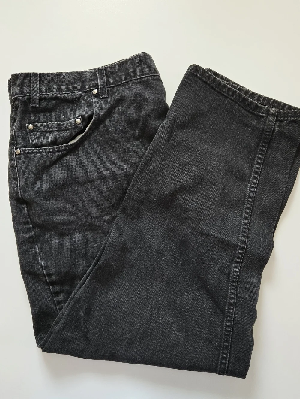 Levi's 545 Jeans Loose Fit Mens Size 40x30 (Actual 40x28) Faded Black Denim